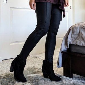 Evereve Matte Gloss Mara Leggings